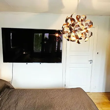 펜션 Spacious House With Stunning Mountain Views *