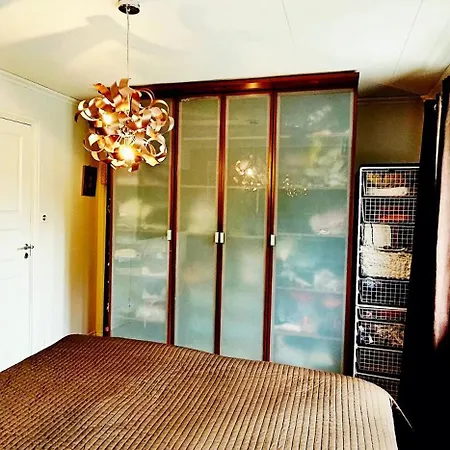 펜션 Spacious House With Stunning Mountain Views 베르겐